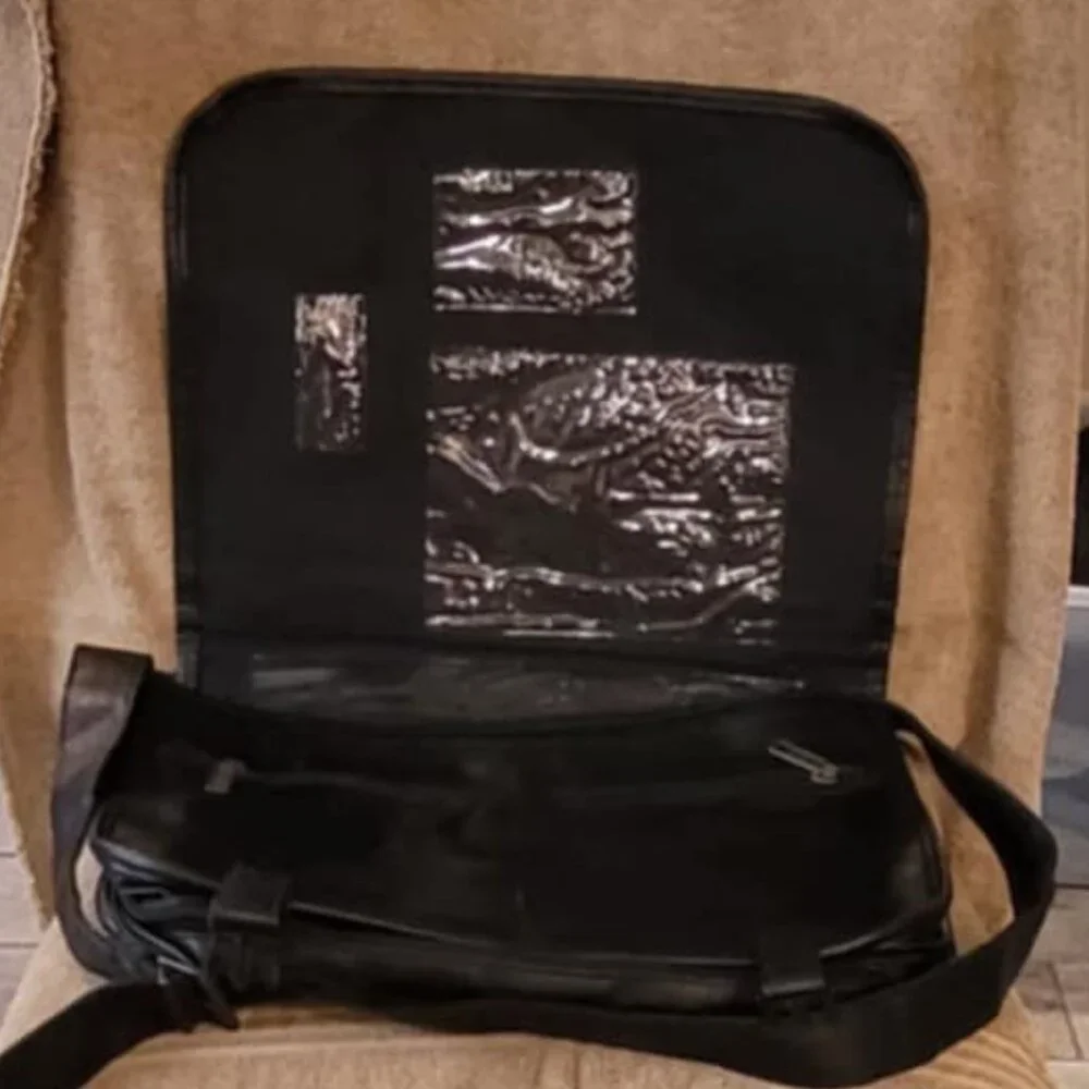 Barganza overnight shoulder bag